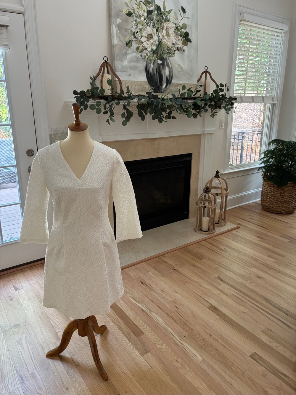 Shoshanna White Textured V-Neck A-Line Dress